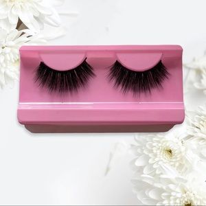 3D Lashes Style Material Girl